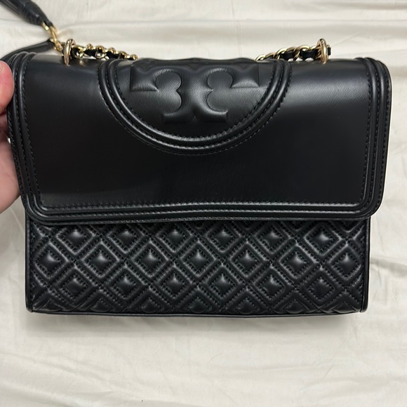 Tory Burch Handbags - Tory Burch purse